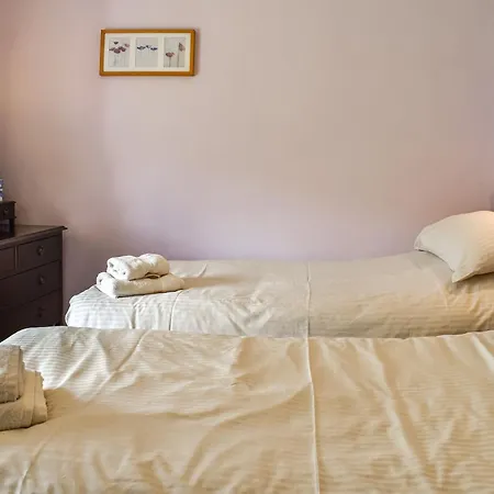 Church House Feriehus